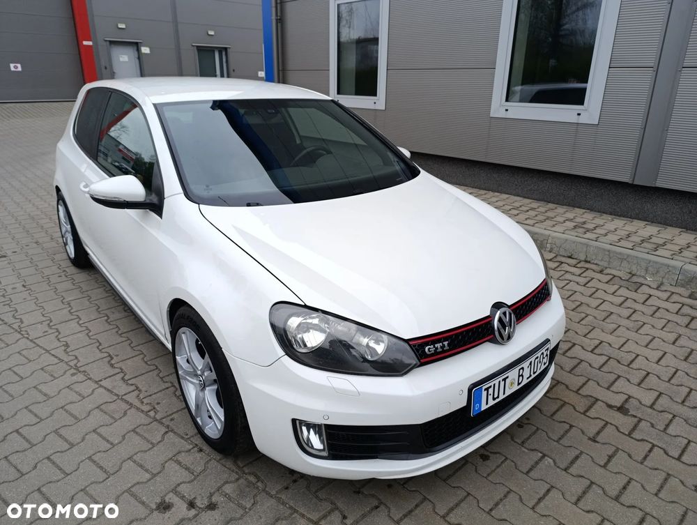 Volkswagen Golf 2.0 GTI - 26