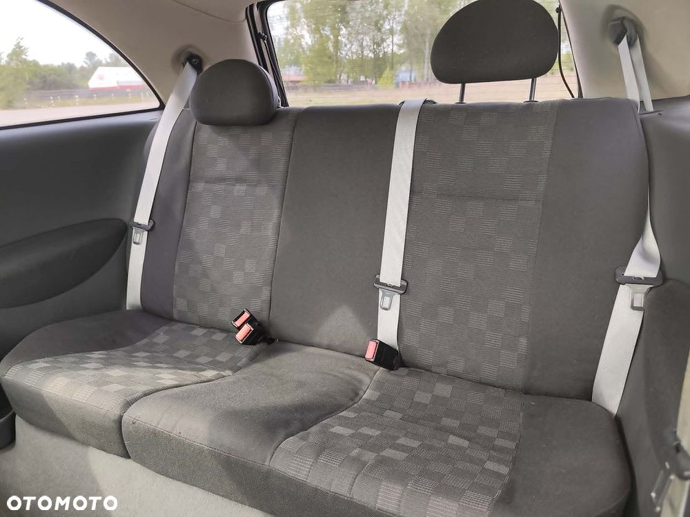 Opel Corsa 1.8 16V GSI - 16