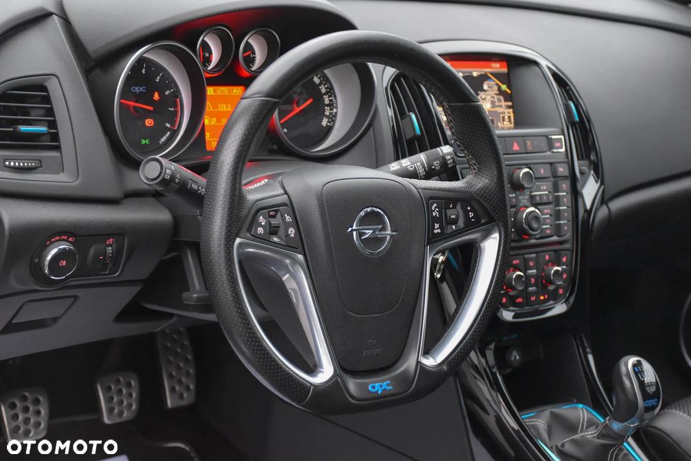 Opel Astra OPC Start/Stop - 23