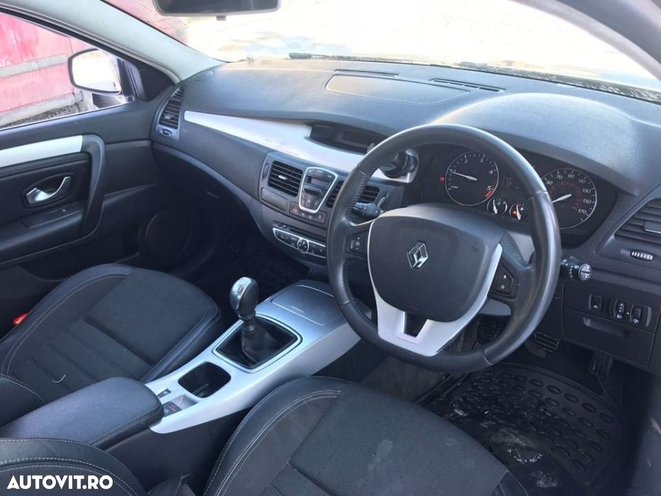 Dezmembrari Renault Laguna 3 2.0 DCI Euro 4 2008 Piese Laguna 3 2.0 diesel 2008 Euro 4 - 6