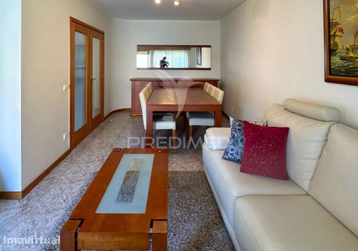 Apartamento T2 c/2 garagens - Grande imagem: 2/24