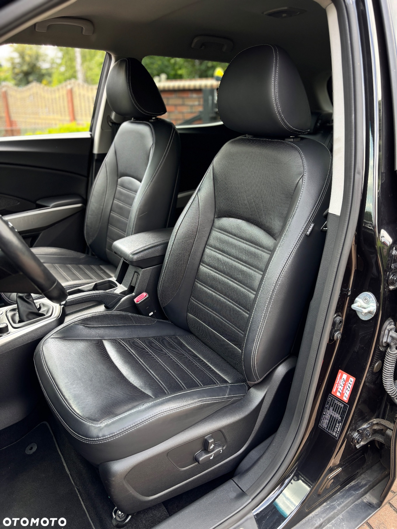 SsangYong/KGM Tivoli 1.6 Sapphire - 27