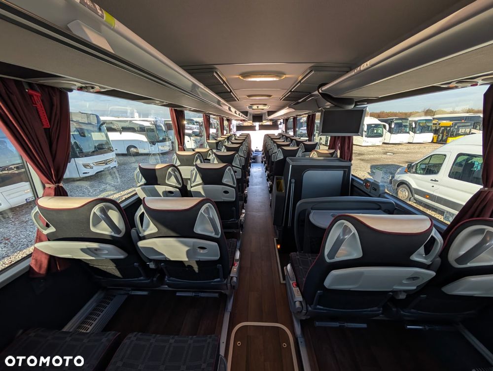 Mercedes-Benz Tourismo - 16