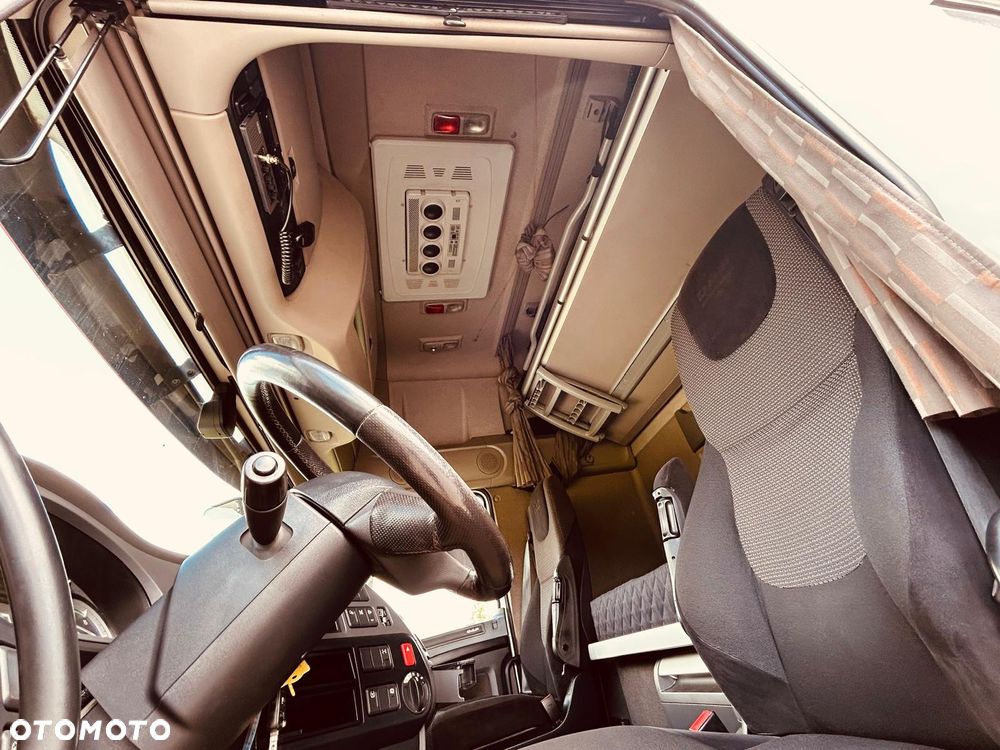DAF XF 460 - 11