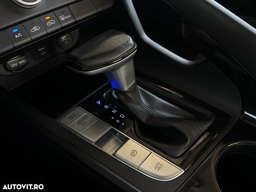 HYUNDAI Elantra 2022 — imagine 18