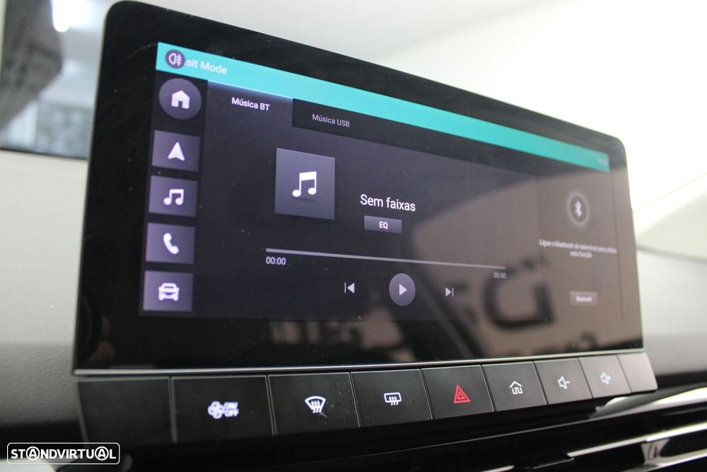 MG MG4 51 kWh Standard - 16