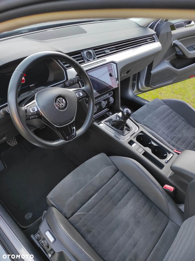 Volkswagen Passat 2.0 TDI BMT Highline - 8