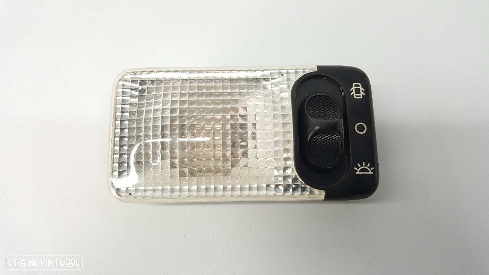 LUZ INTERIOR PEUGEOT PARTNER (S2) COMBI PLUS - 1