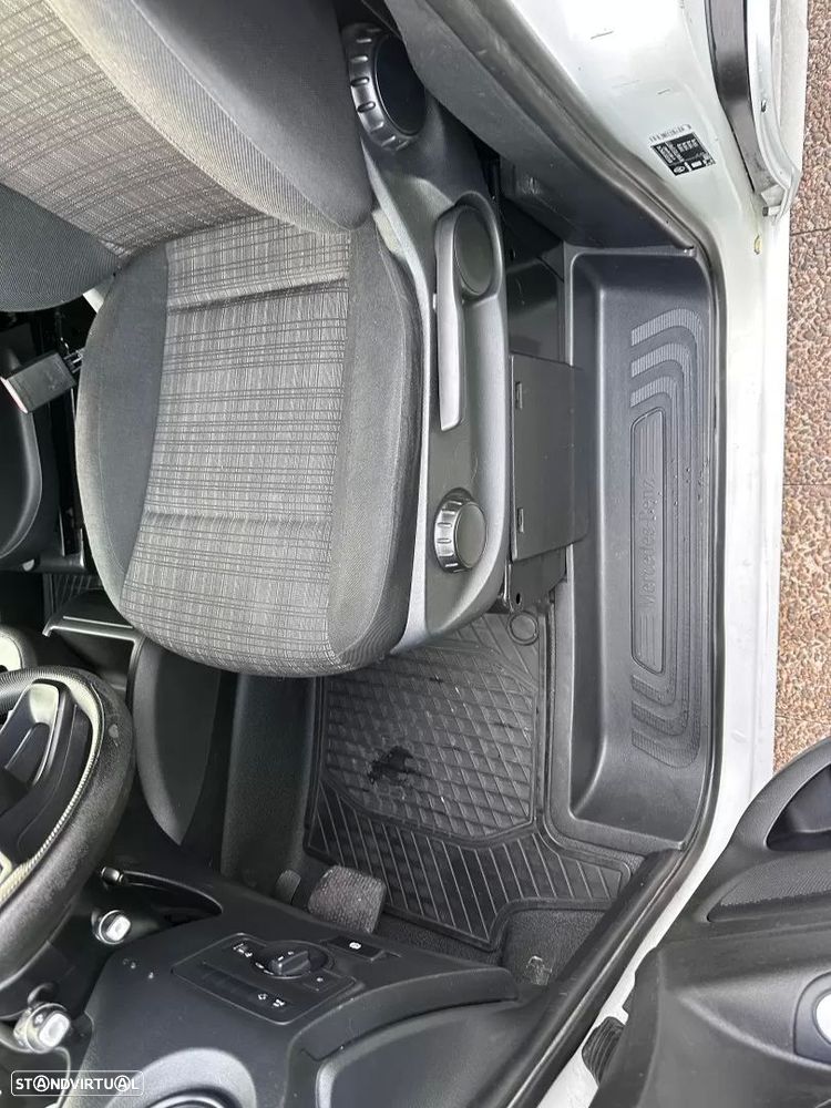 Mercedes-Benz Vito Tourer Longa Aut. PRO - 45