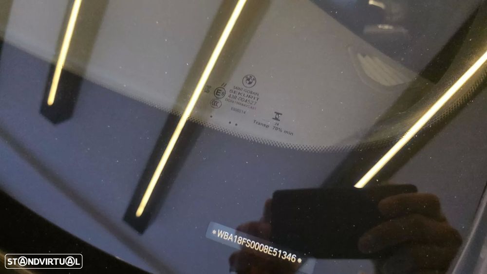 BMW 320 e Pack Desportivo M Auto - 28