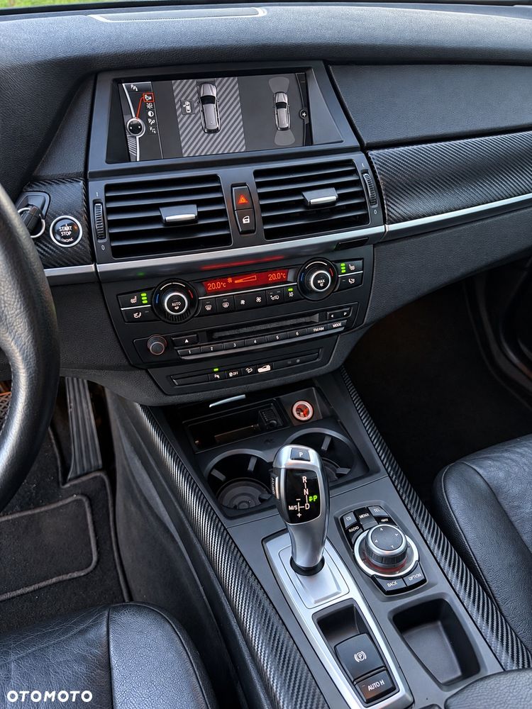 BMW X5 xDrive35i Edition Exclusive - 28