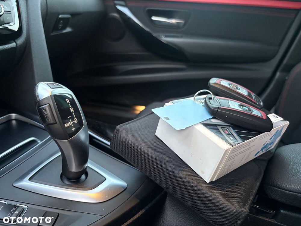 BMW 3GT 320d xDrive Sport Line sport - 39