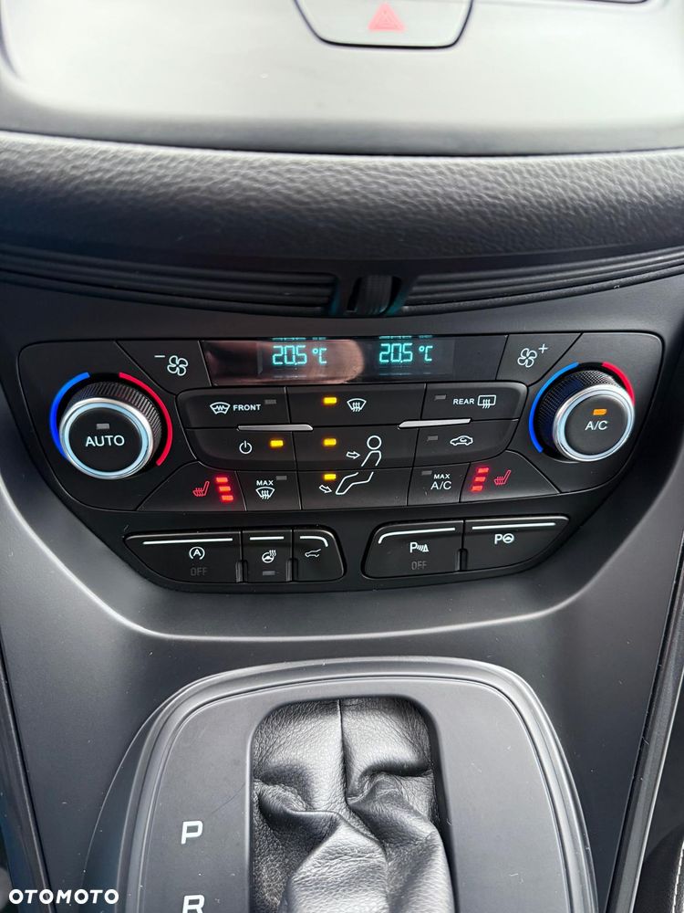 Ford Kuga 1.5 EcoBoost 4x4 Titanium - 21