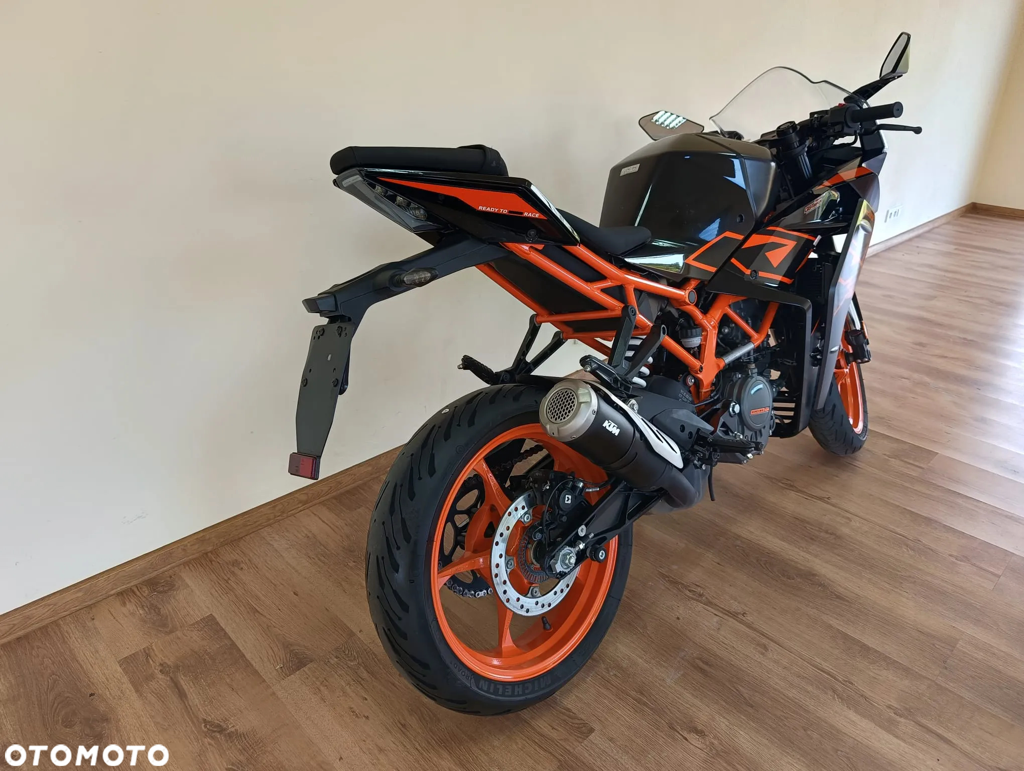 KTM RC 125 - 3