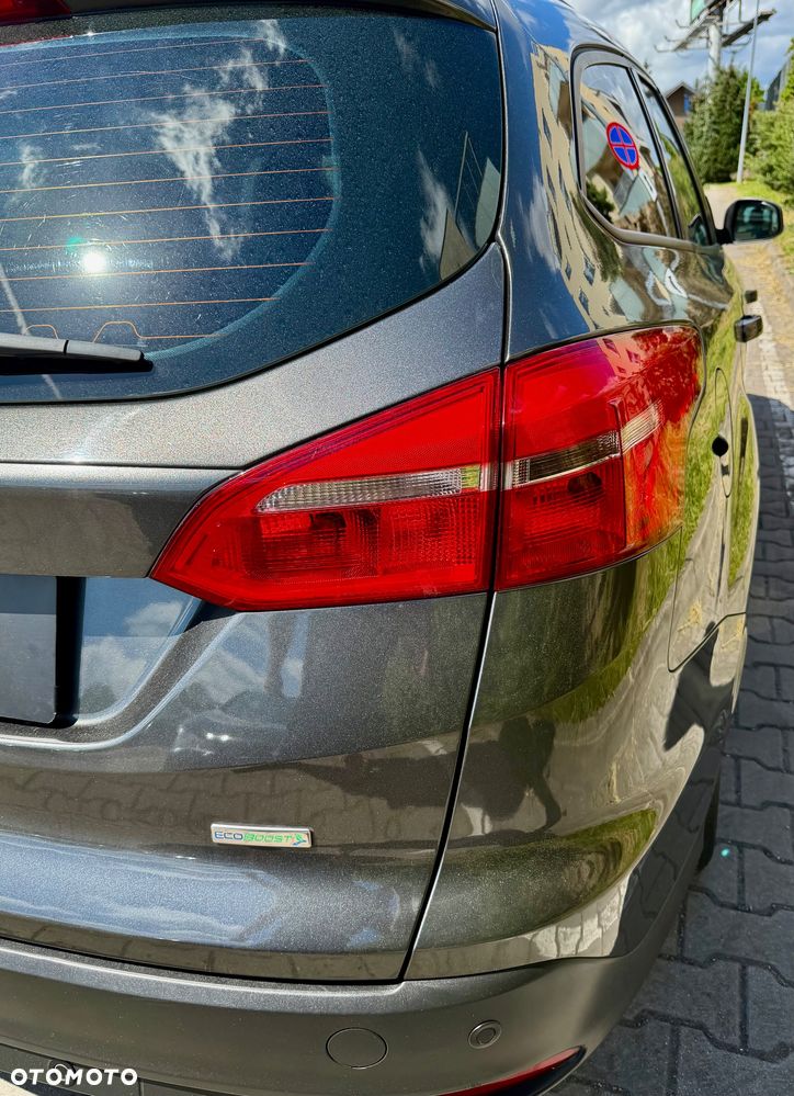 Ford Focus 1.0 EcoBoost Trend Sport - 13