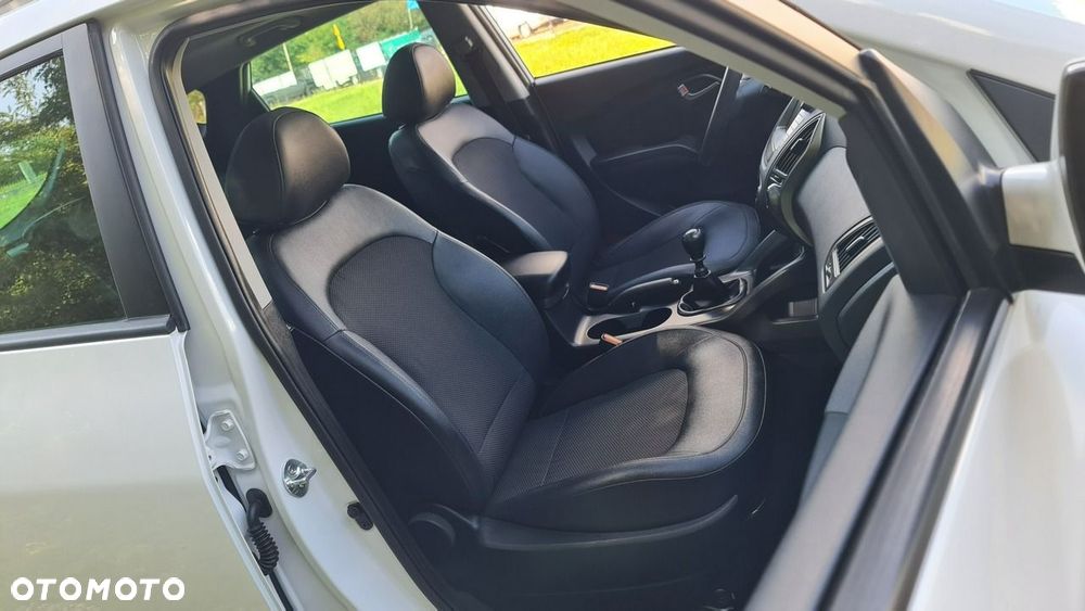 Hyundai ix35 - 8