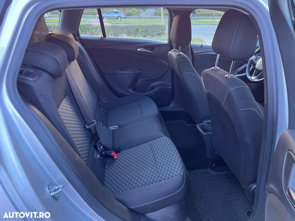 Opel Astra 1.6 D (CDTI) Start/Stop Sports Tourer Innovation - 19