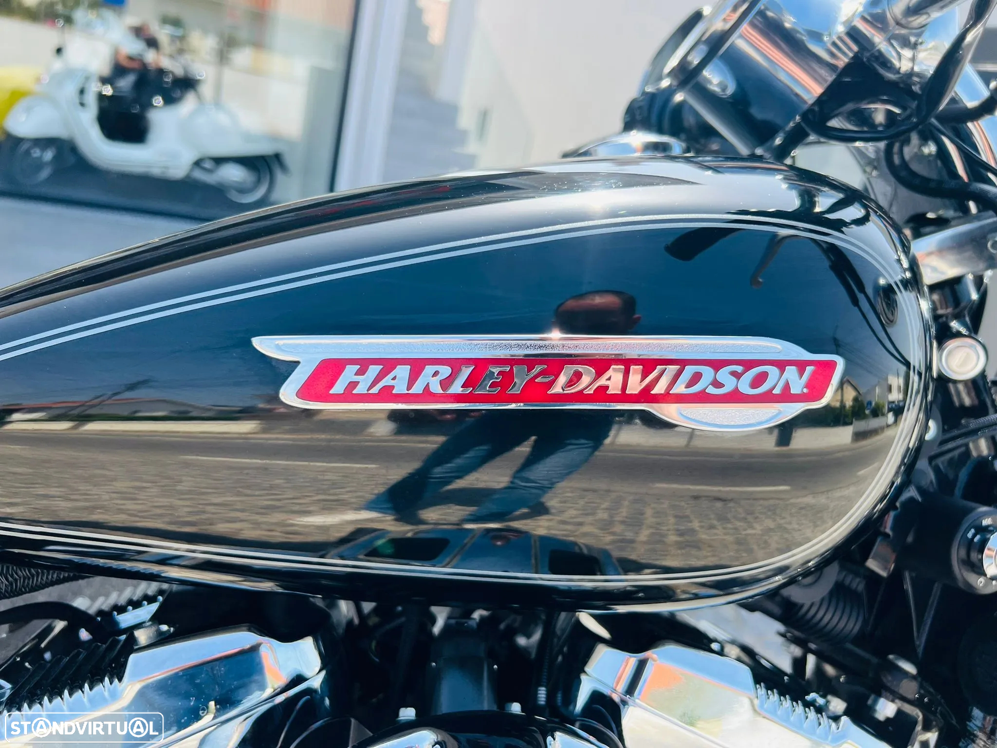 Harley-Davidson Sportster 1200 custom - 3