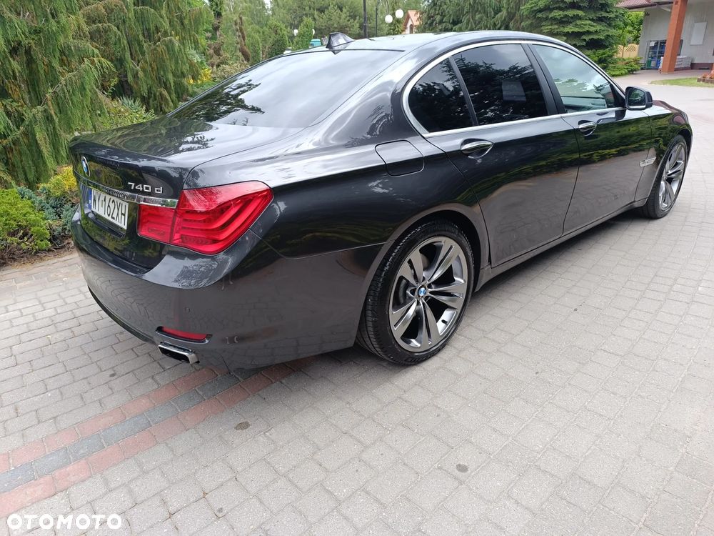 BMW Seria 7 - 5