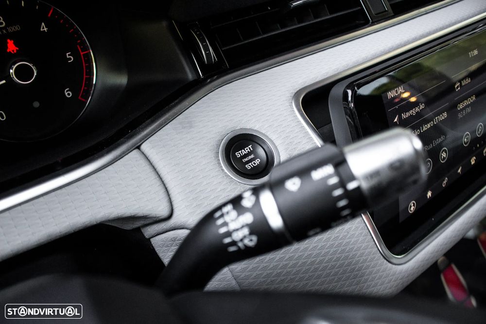 Land Rover Range Rover Evoque D150 HSE - 17