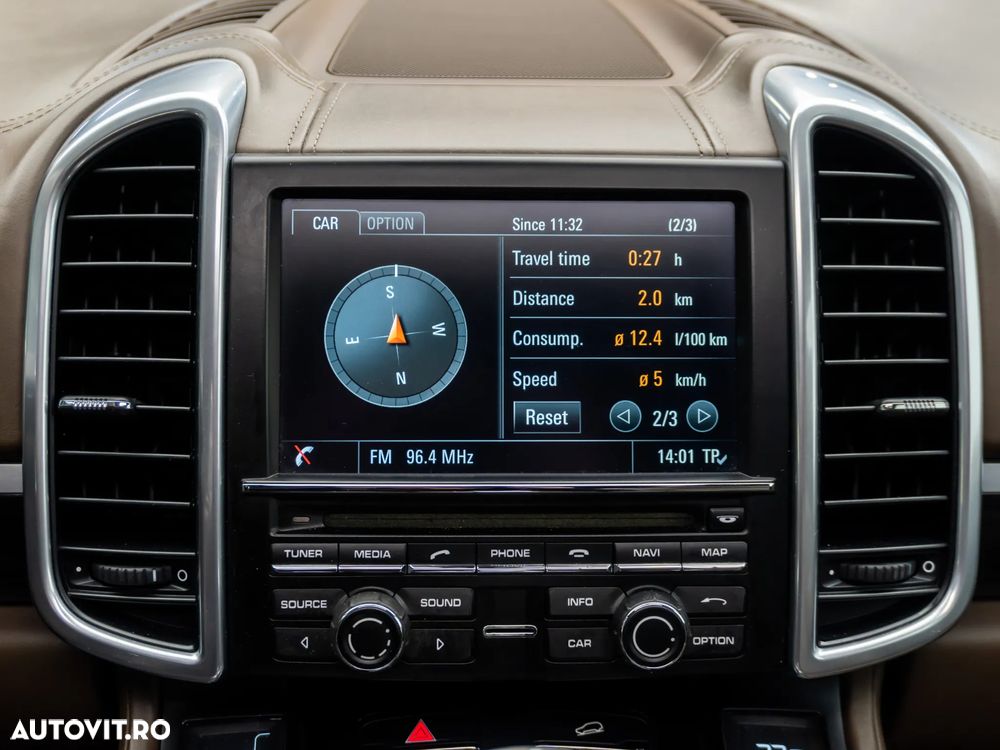 Porsche Cayenne Tiptronic S - 27