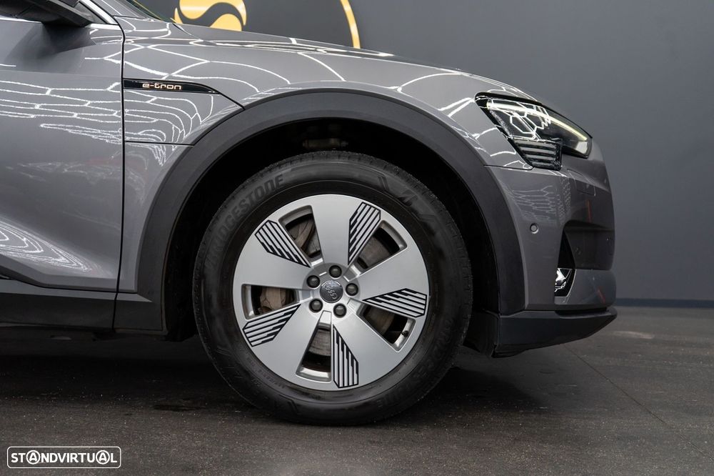 Audi e-tron 55 quattro Advanced - 11