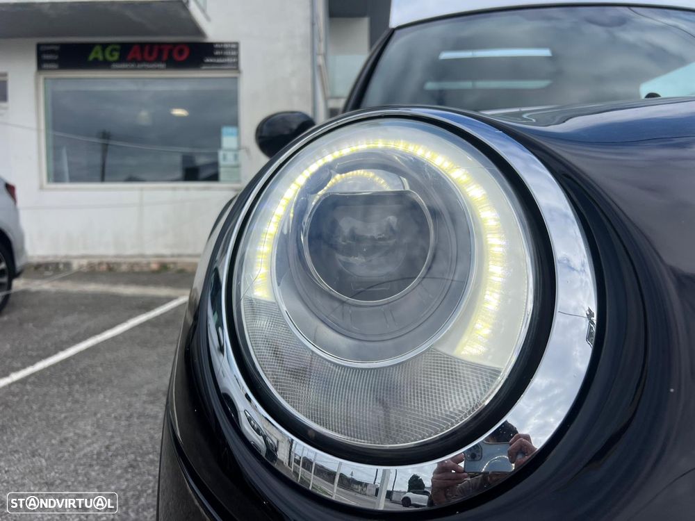 MINI 3 Portas Cooper D - 23