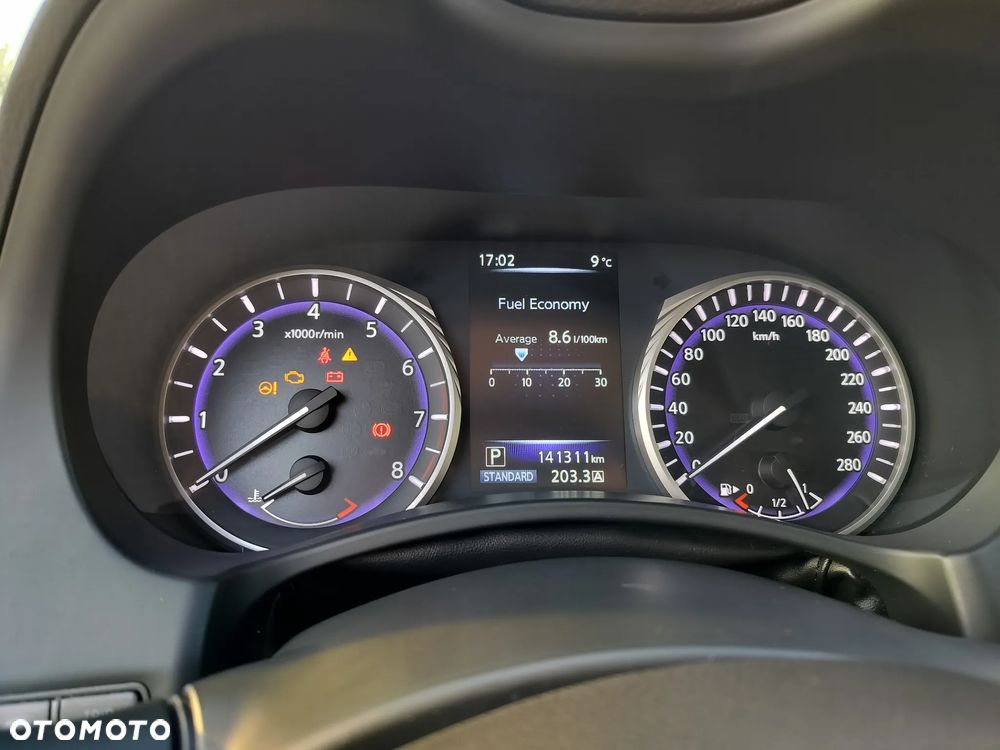 Infiniti Q50 2.0t Sport Sound Studio by Bose - 16