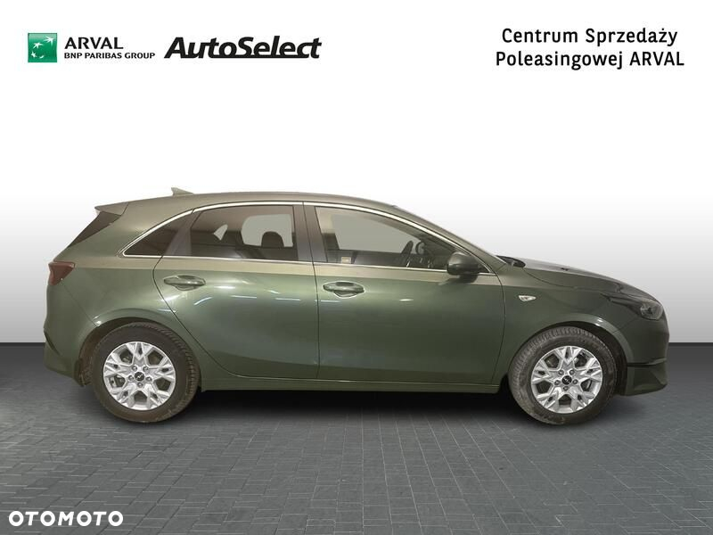 Kia Ceed - 7