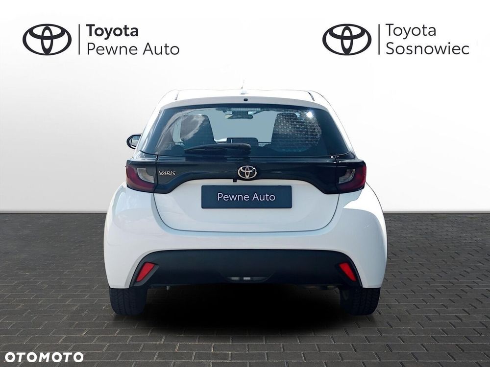 Toyota Yaris - 5
