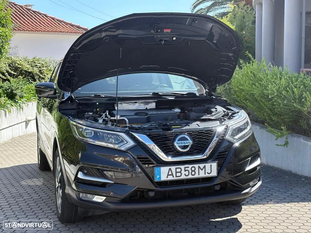 Nissan Qashqai 1.5 dCi N-Connecta J18 - 18