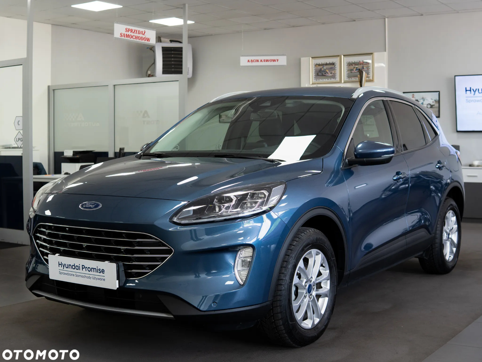 Ford Kuga 2.5 FHEV FWD Titanium X - 3