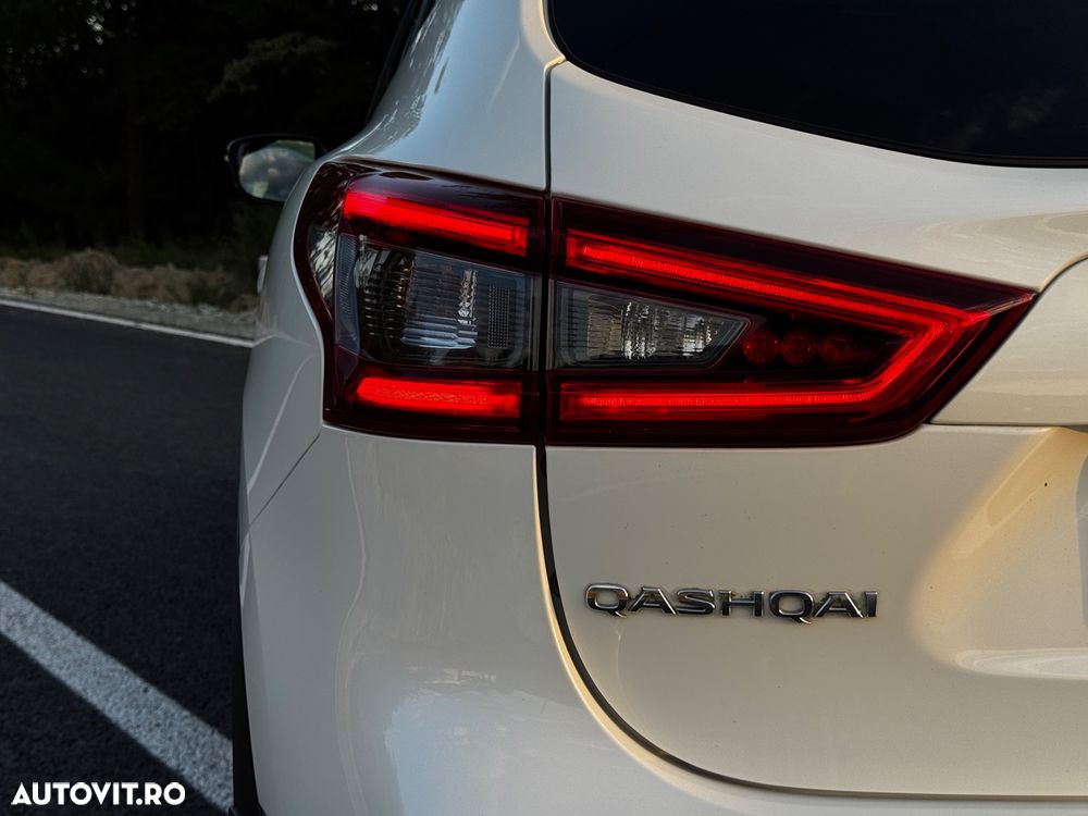 Nissan Qashqai 1.6 DCI TEKNA - 13