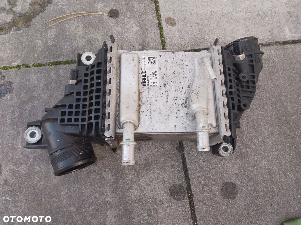 CHŁODNICA POWIETRZA INTERCOOLER VW TRANSPORTER T6 T6.1 2.0 TDI 04L145749J - 1