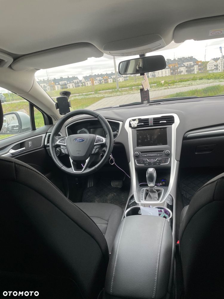 Ford Mondeo 2.0 TDCi Trend PowerShift - 6