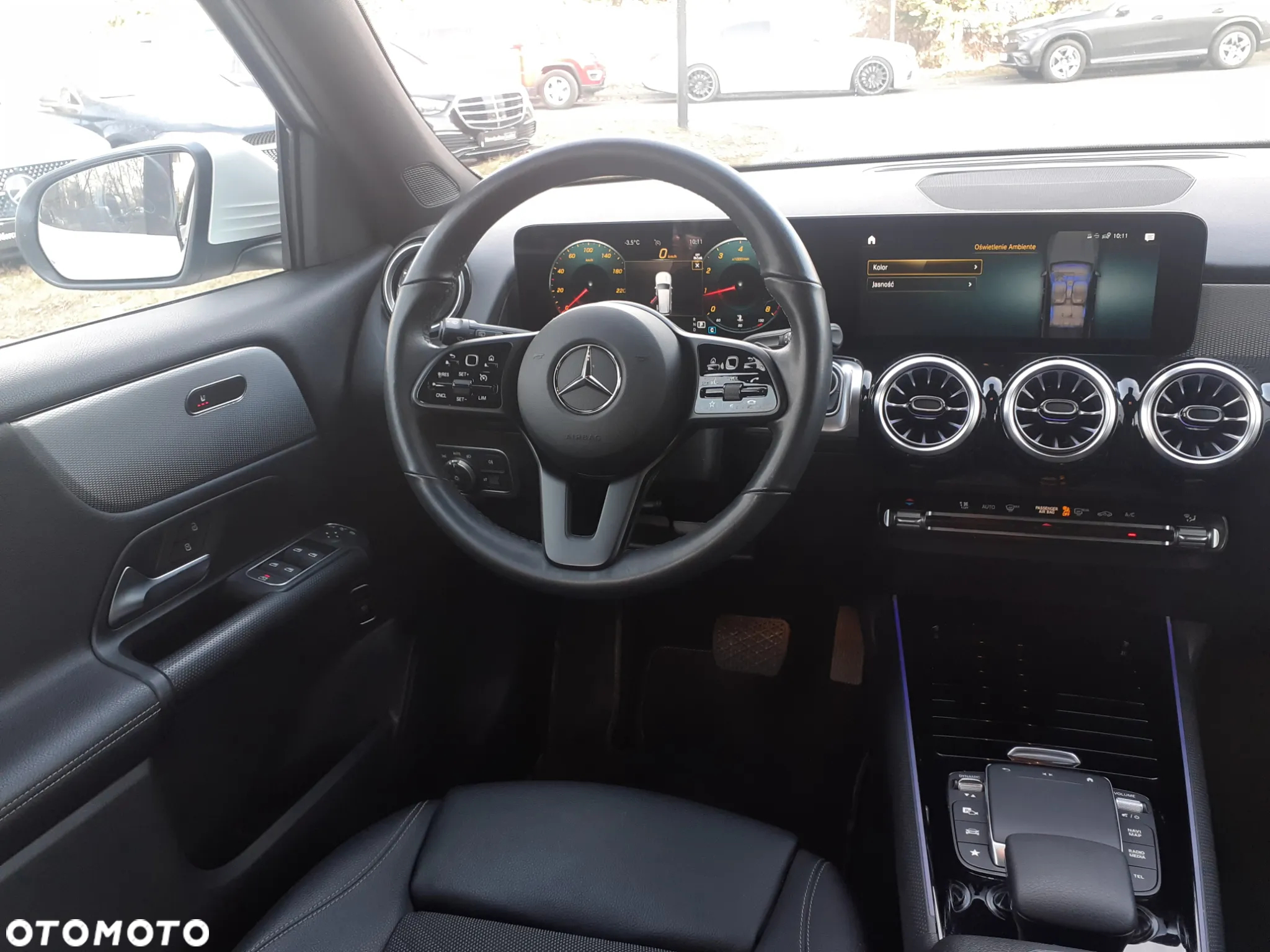 Mercedes-Benz GLB 250 4-Matic Style 8G-DCT - 24