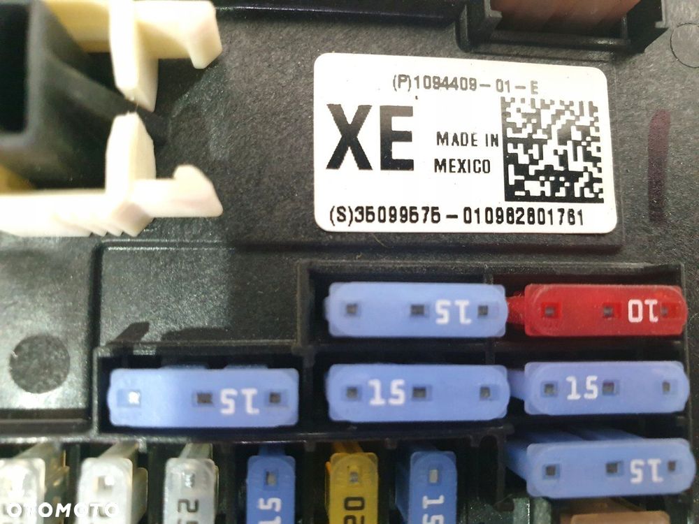 TESLA X SKRZYNKA BEZPIECZNIKÓW MODUŁ 1094409-01-E ORYGINAŁ - 2