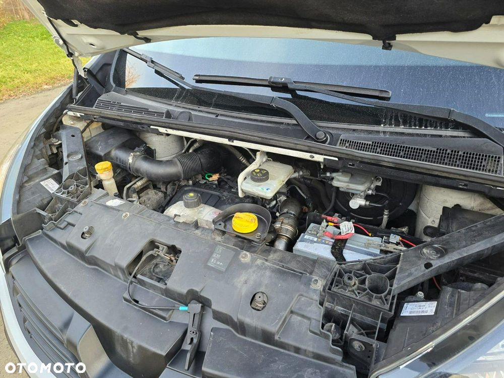 Renault Trafic - 30