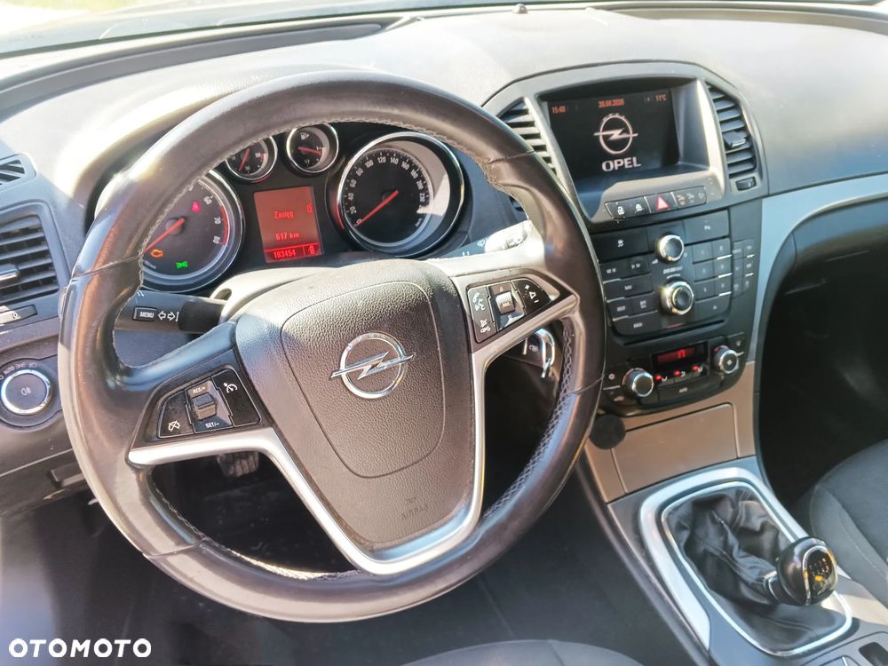 Opel Insignia - 9