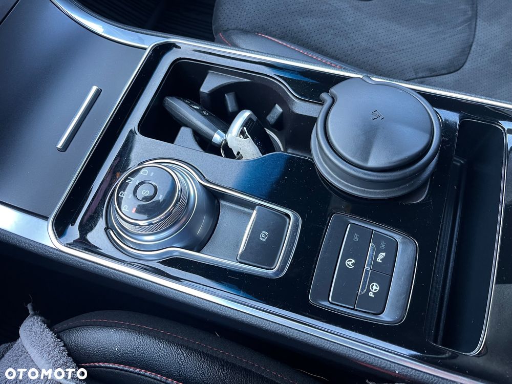 Ford Edge 2.0 EcoBlue Bi-Turbo 4x4 ST-LINE - 30