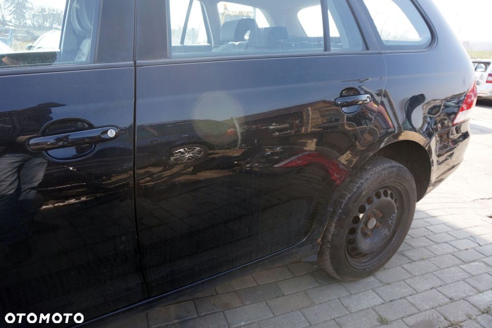 DRZWI TYLNE LEWE GOLF V KOMBI LC9X  CZARNY VOLKSWAGEN 2003-2009 - 4