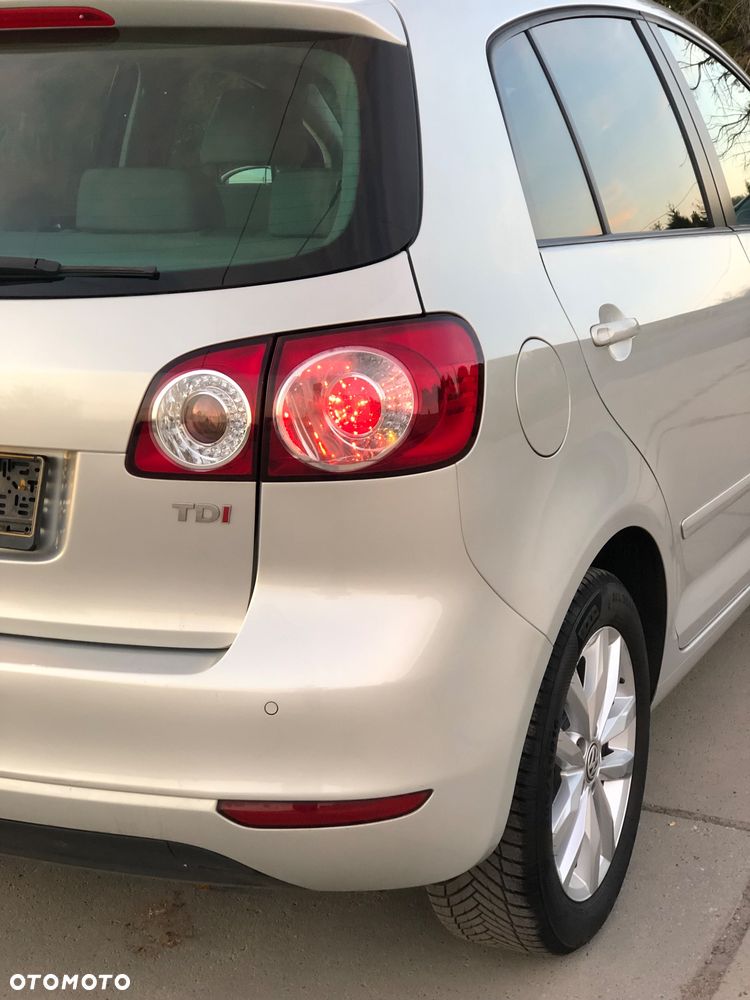 Volkswagen Golf Plus 1.6 TDI DPF DSG Highline - 17