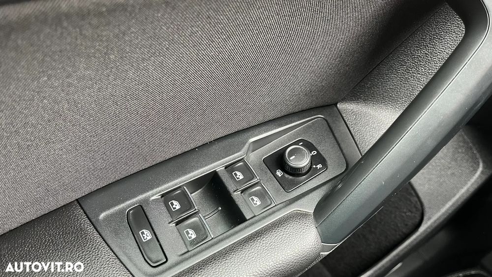 Volkswagen Tiguan - 28