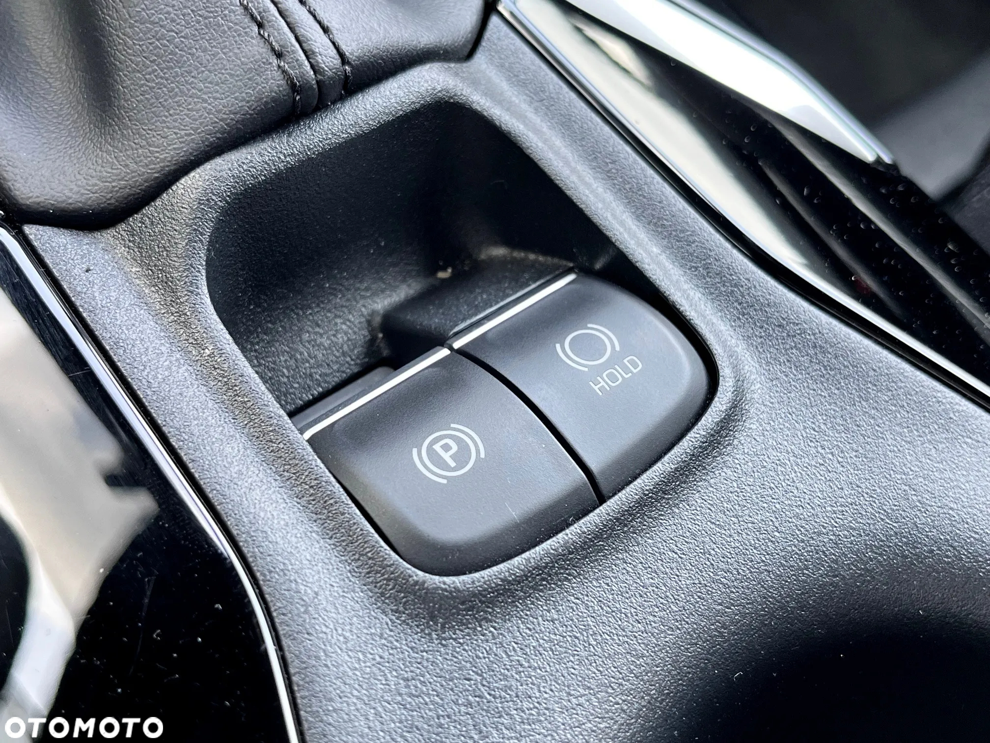Suzuki Swace 1.8 Hybrid Elegance CVT - 30