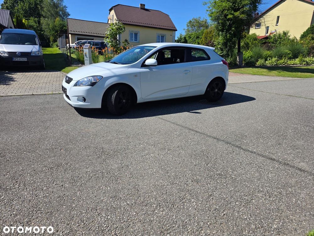 Kia ProCeed 1.6 CVVT LX - 28