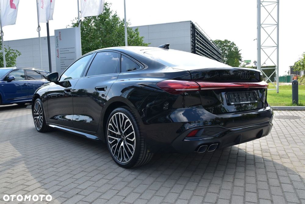 Audi A5 Limousine - 8
