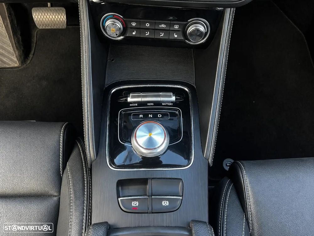 MG ZS EV 44.5 kWh Luxury - 9