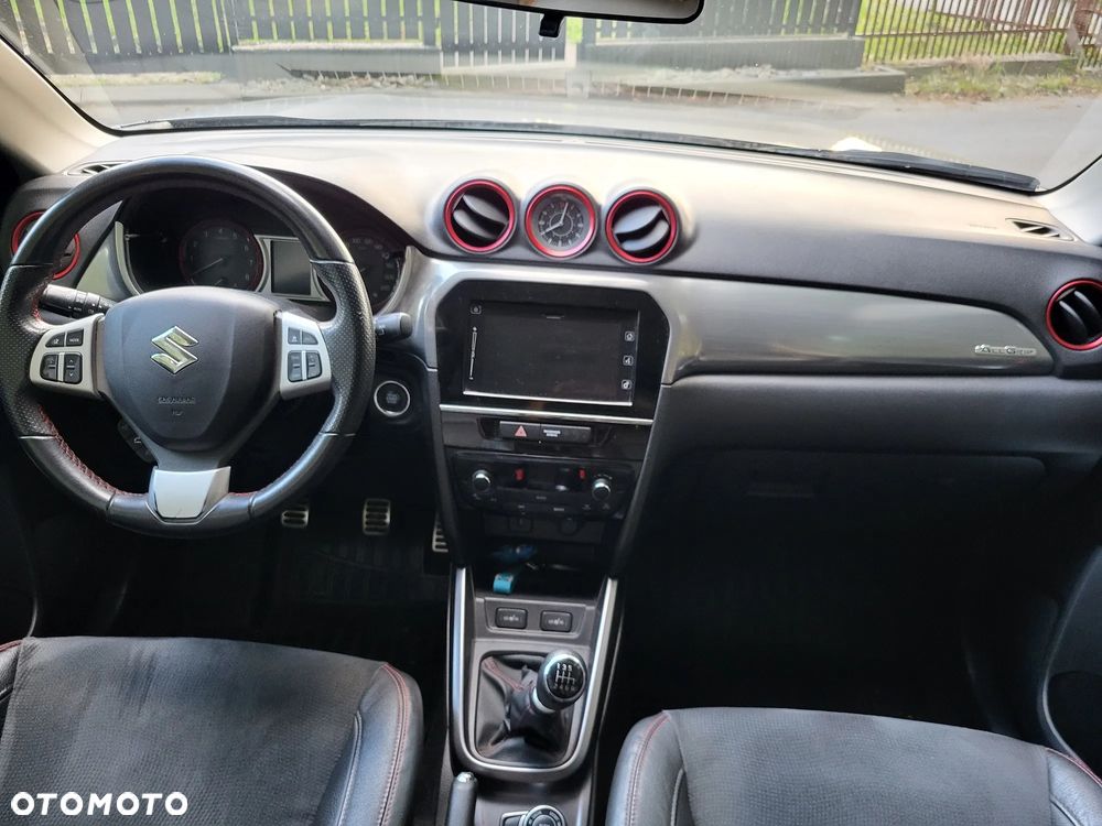 Suzuki Vitara 1.4 T Boosterjet S 4WD - 3