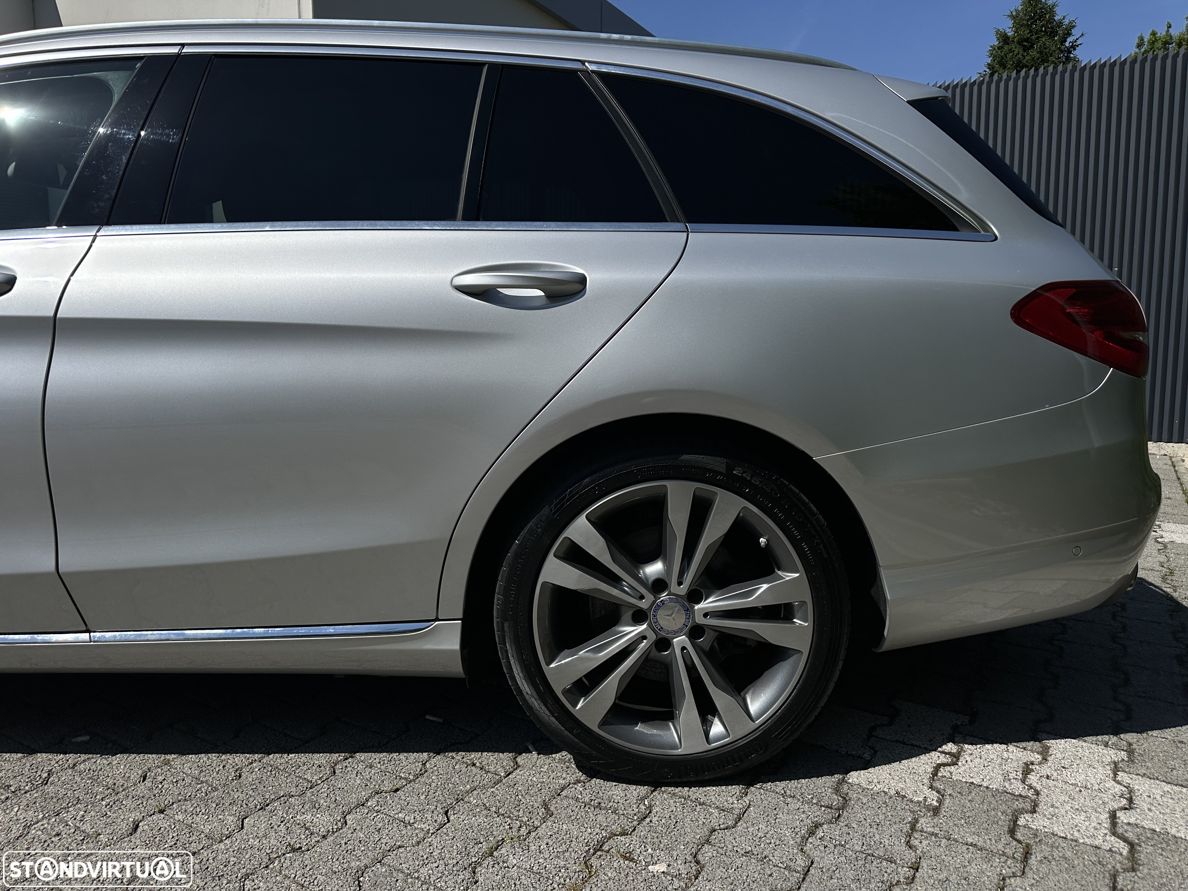 Mercedes-Benz C 350 e - 9