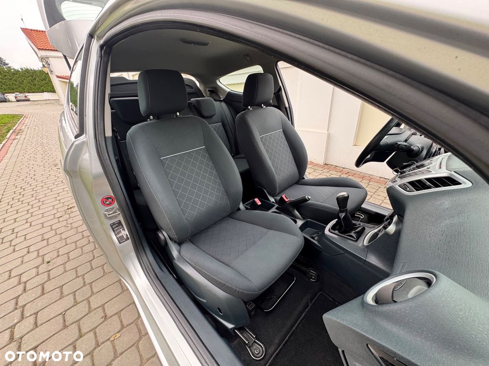 Ford Fiesta - 21